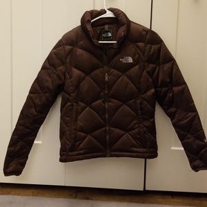 The North Face 550 Puffer